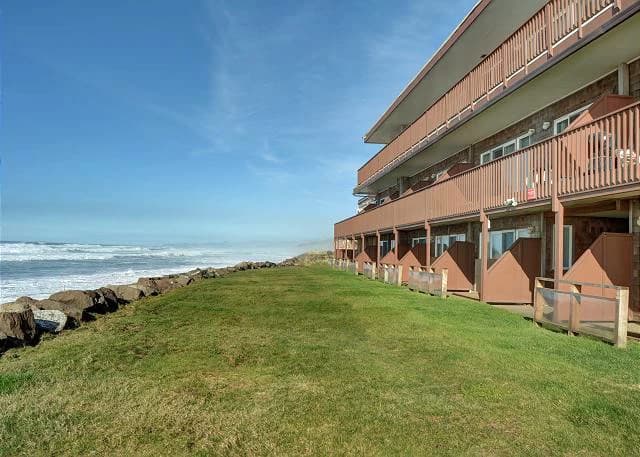 Pacific Sands Resort 1 & 2 Bedroom Condos — main photo