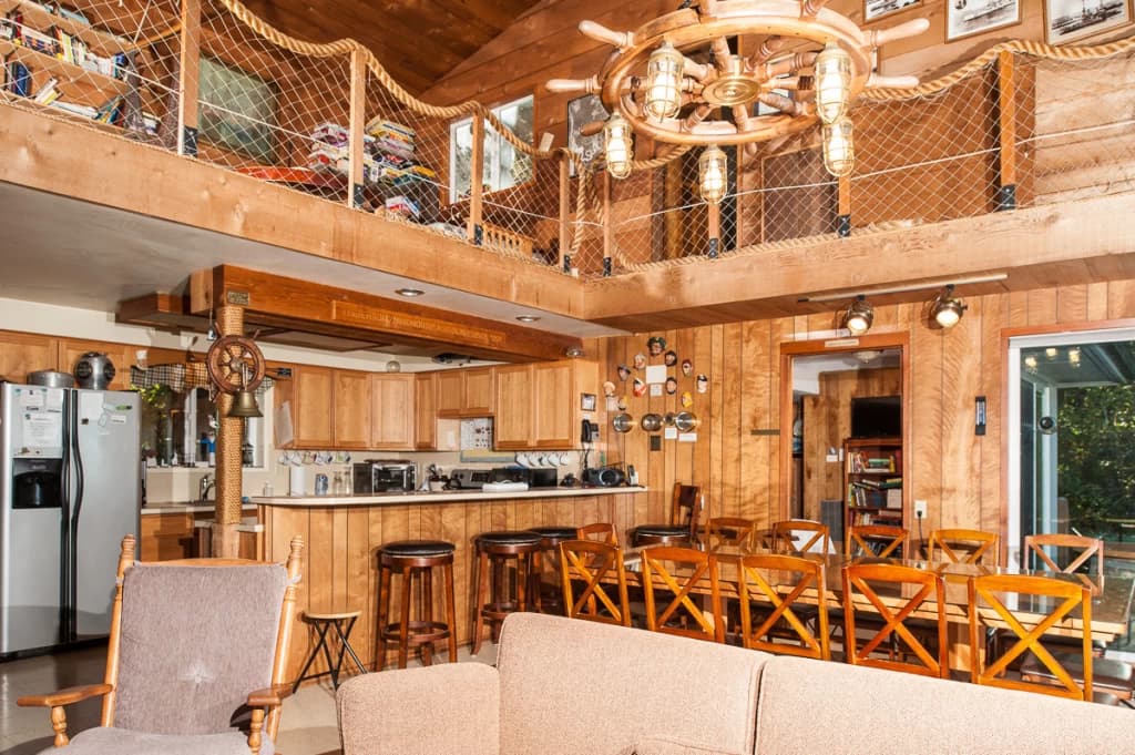 Crow's Nest - Viewing Tower vacation rental in Newport — photo 3