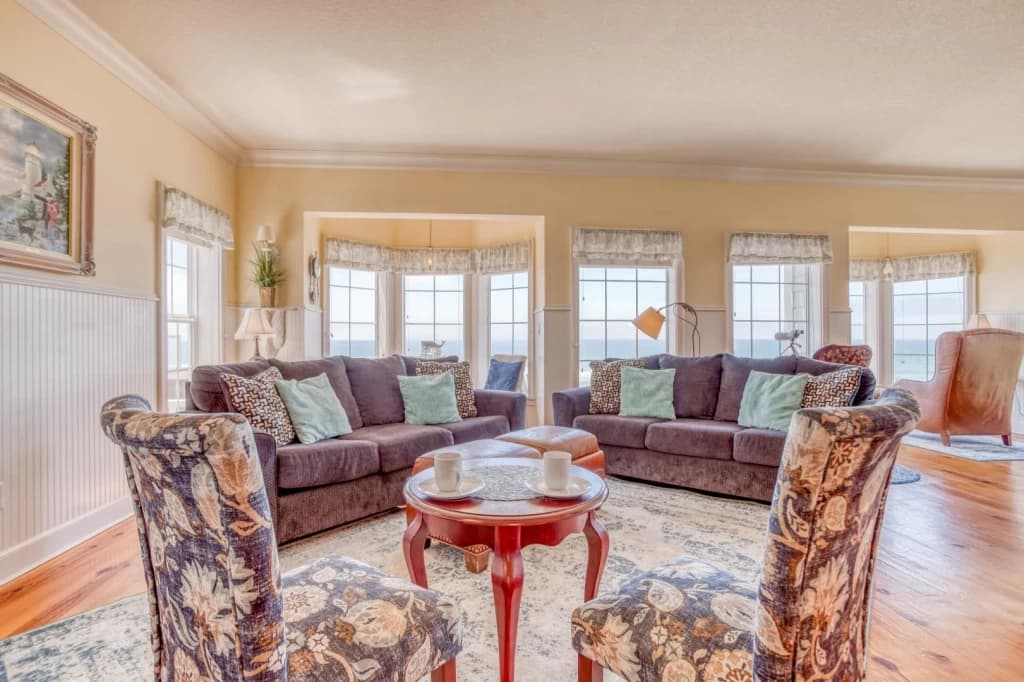 Sandecastle - Roads End, Hot Tub, Game Room vacation rental in Lincoln City — photo 5