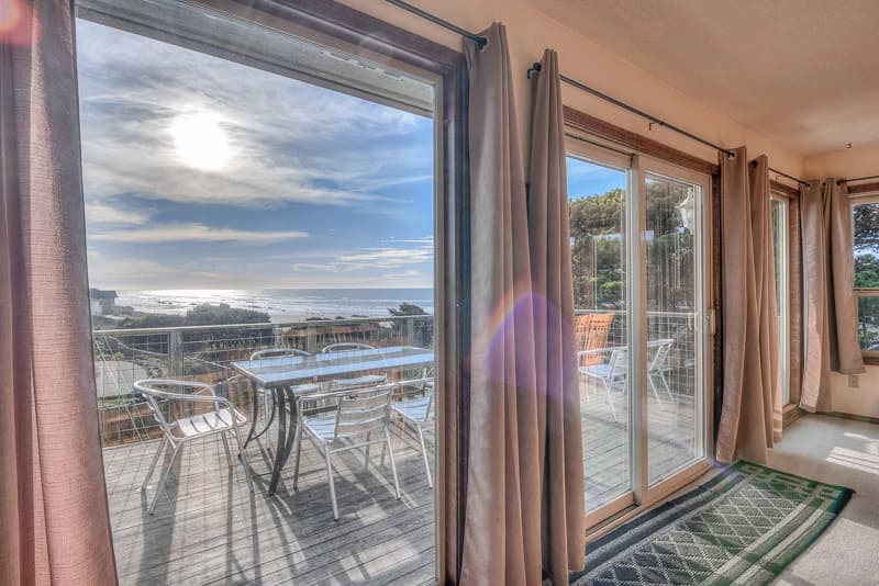 Captain John's vacation rental in Lincoln City — photo 3